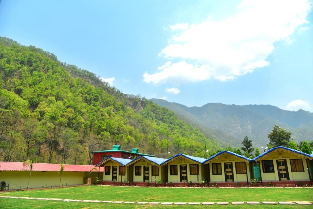 Garud Chatti River Resort Rishikesh Exterior photo