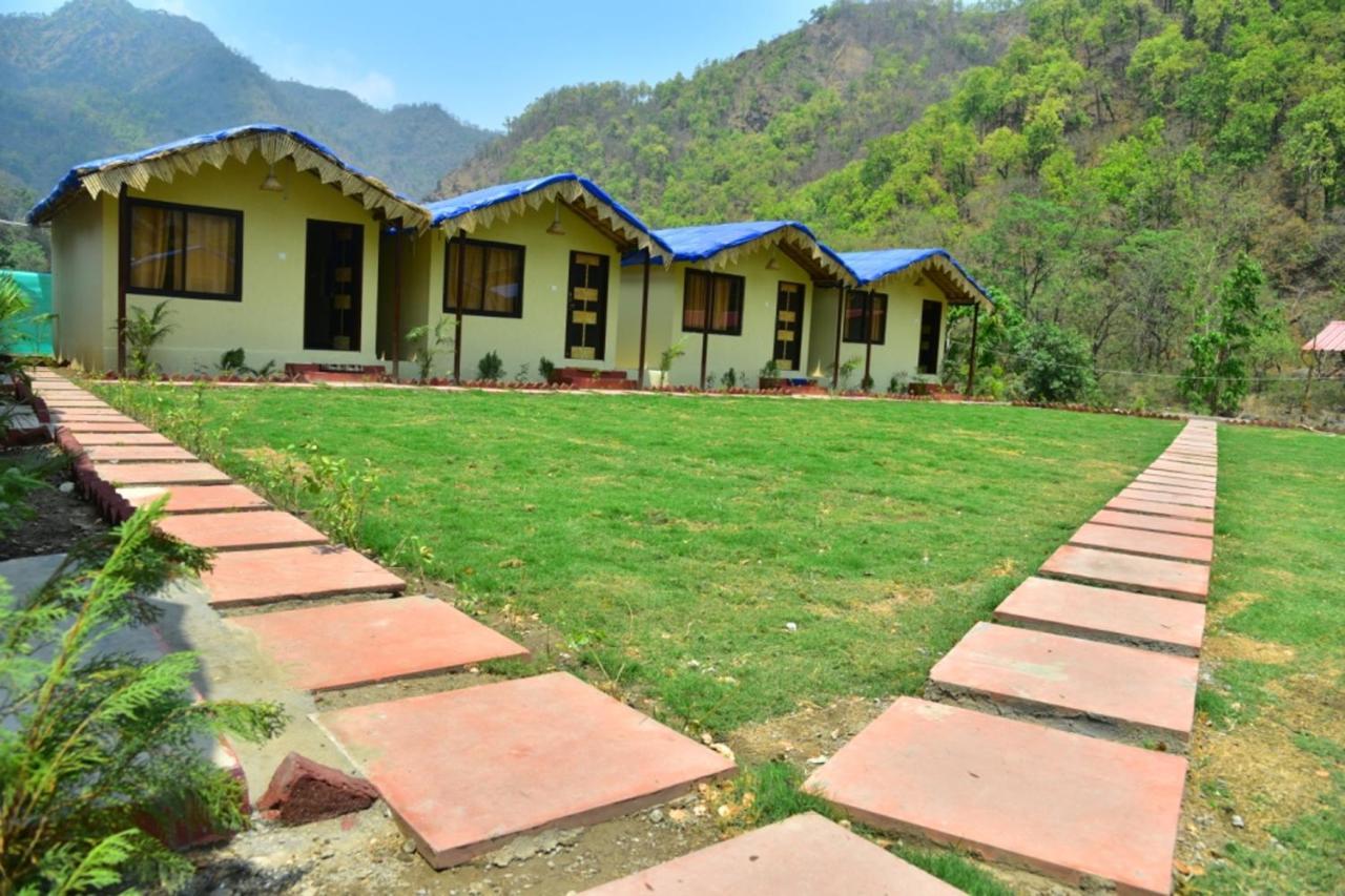 Garud Chatti River Resort Rishikesh Exterior photo
