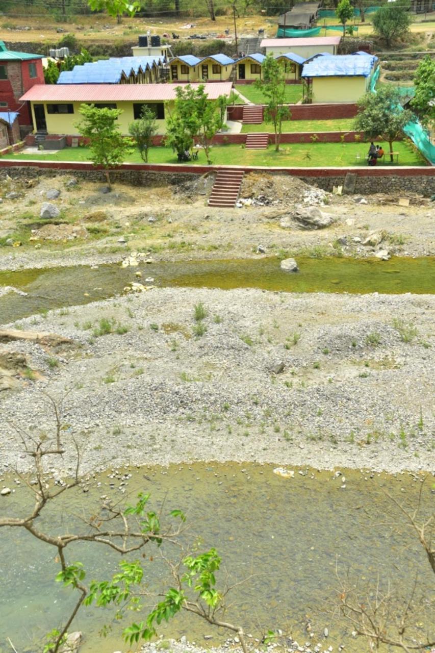 Garud Chatti River Resort Rishikesh Exterior photo