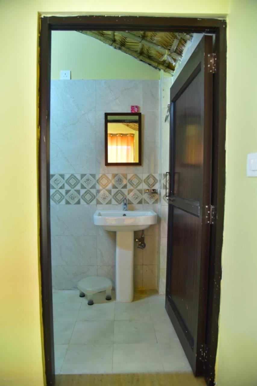 Garud Chatti River Resort Rishikesh Exterior photo