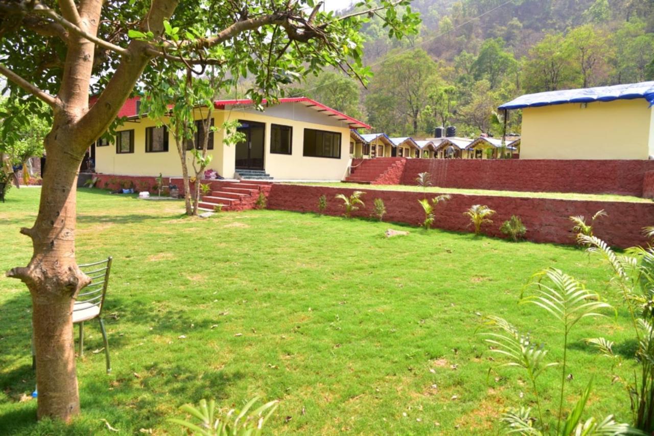 Garud Chatti River Resort Rishikesh Exterior photo