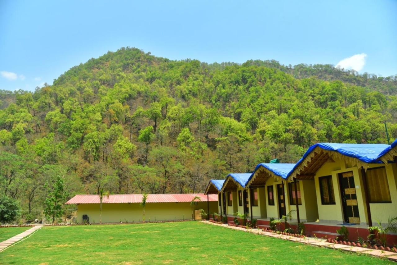 Garud Chatti River Resort Rishikesh Exterior photo
