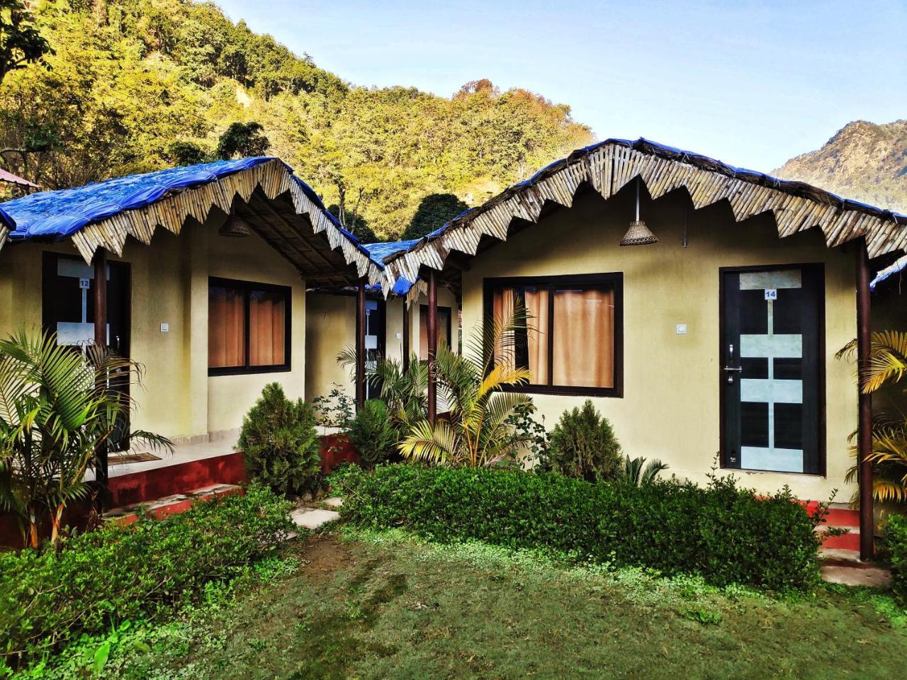 Garud Chatti River Resort Rishikesh Exterior photo