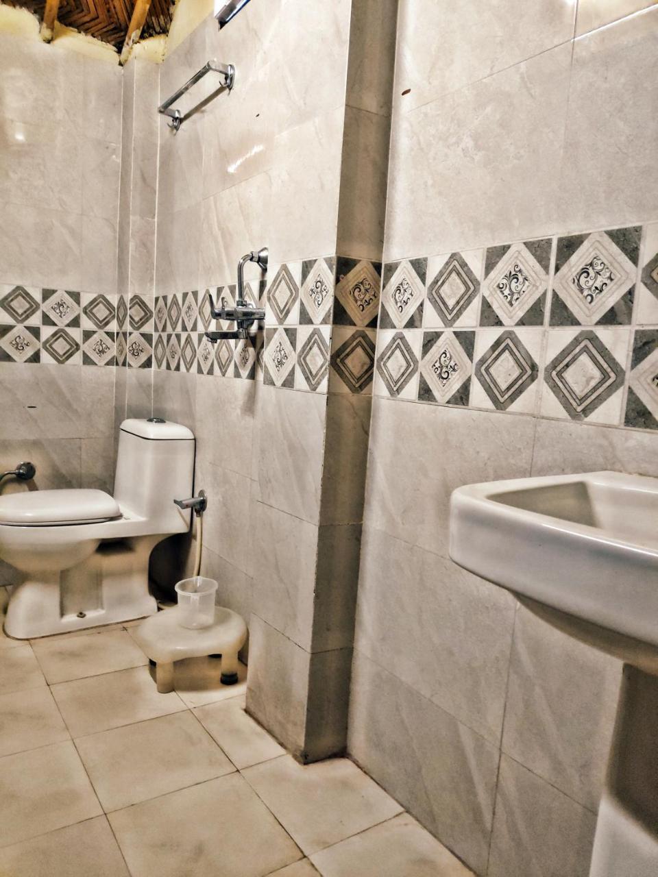 Garud Chatti River Resort Rishikesh Exterior photo